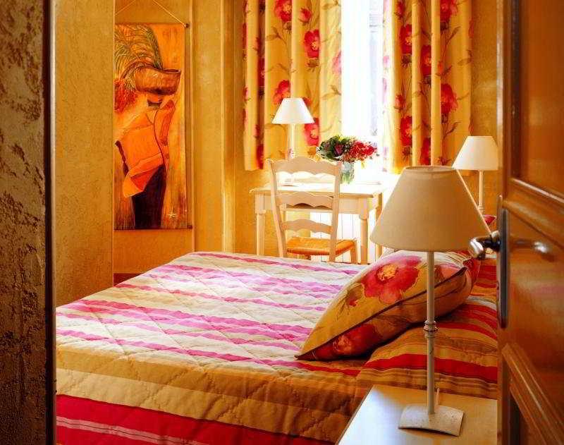 Hotel Bonaparte Toulon Phòng bức ảnh